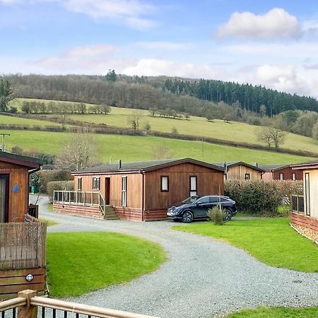 Clun Valley Lodges Clunton Dış mekan fotoğraf